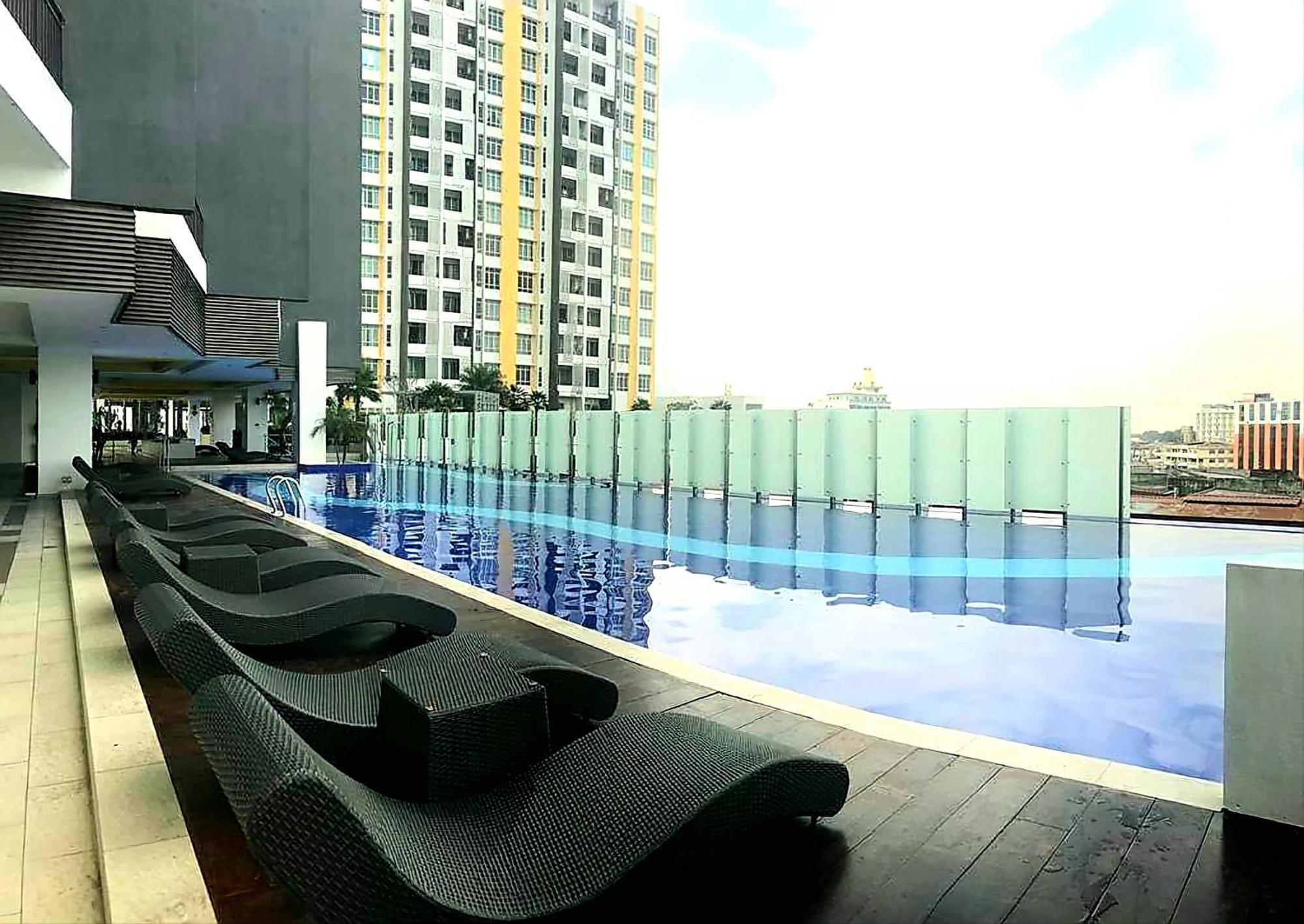 Ipoh City Centre Majestic 2 Room Holiday Suite By City Home Empire Bagian luar foto